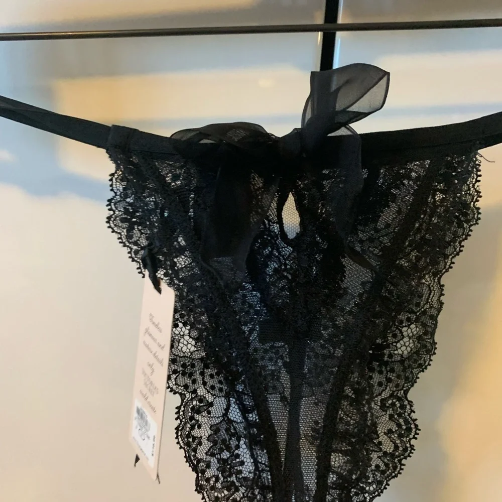 Victoria secret collection thong black Swarovsk crystal M G string designer